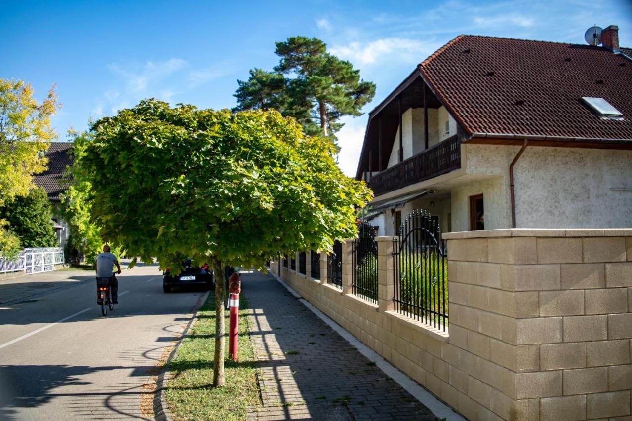 Zsolnay Apartman Siófok Exteriér fotografie