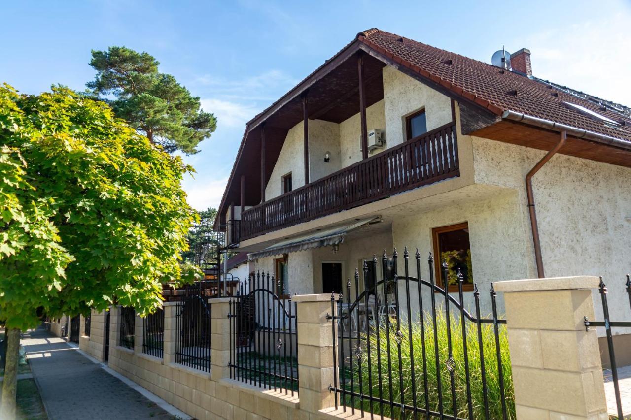 Zsolnay Apartman Siófok Exteriér fotografie