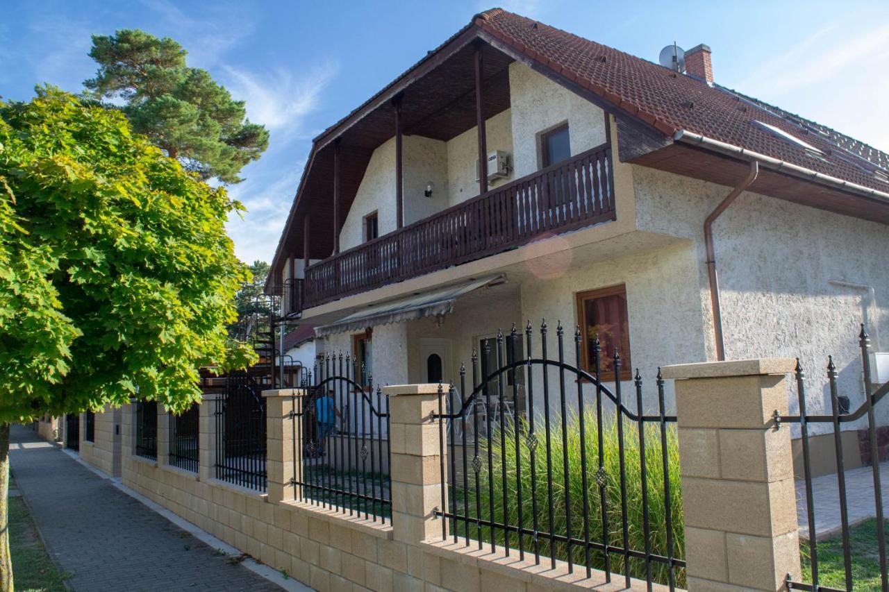 Zsolnay Apartman Siófok Exteriér fotografie